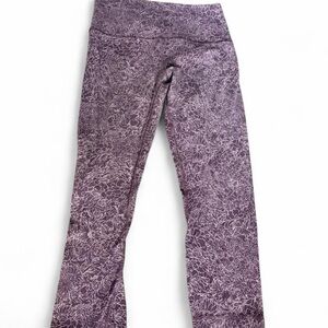 Lululemon Align Pant II in the Arabesque Antoinette Smoky Quartz color